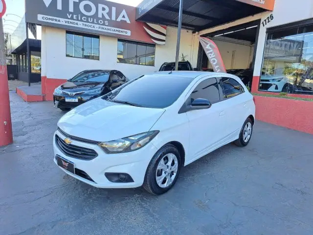 Carro Chevrolet Onix 2019 1.4 Advantage SPE/4 (Aut)
