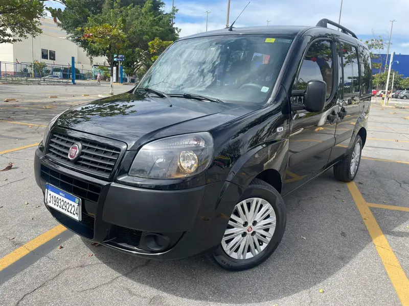 Fiat Doblò Essence 1.8 16V (Flex)