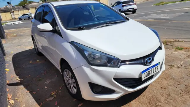 Carro Hyundai HB20 2015 1.6 Comfort Plus (Flex)