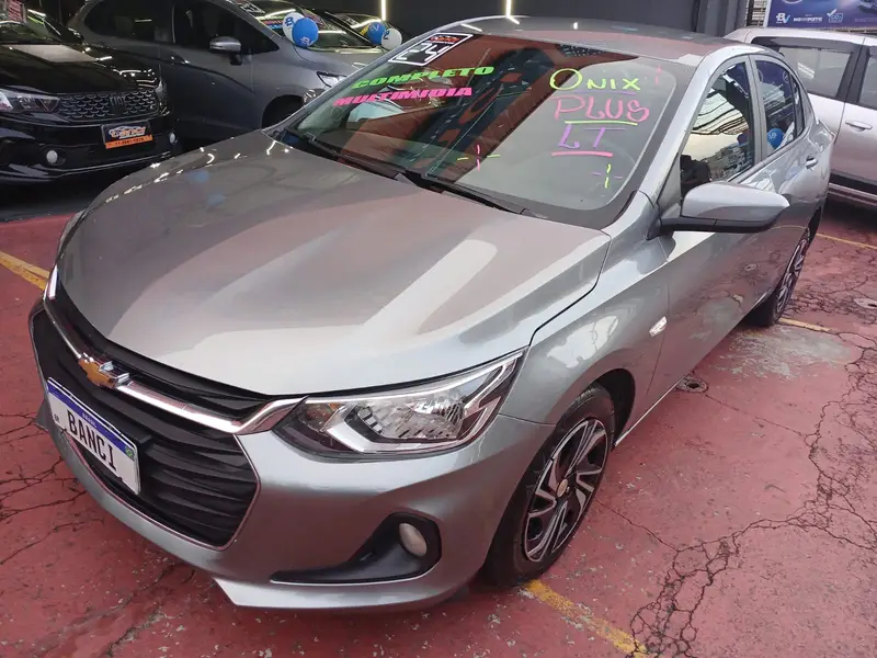 Chevrolet Onix Plus LT 1.0