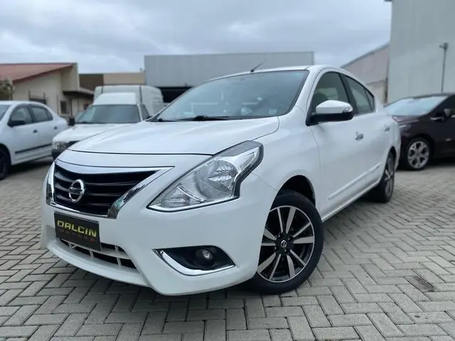 Carro Nissan Versa 2018 1.6 16V Unique CVT (Flex)