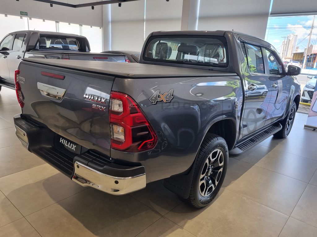 Hilux Cabine Dupla SRX 4x4 2.8 Diesel