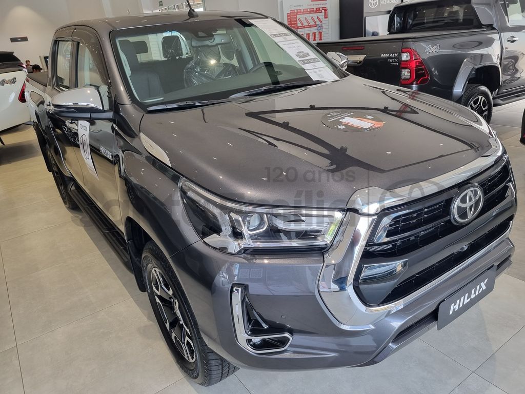 Hilux Cabine Dupla SRX 4x4 2.8 Diesel
