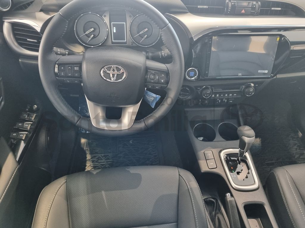 Hilux Cabine Dupla SRX 4x4 2.8 Diesel