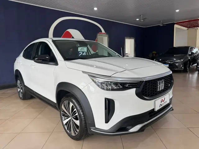 Carro Fiat Fastback 2024 Audace