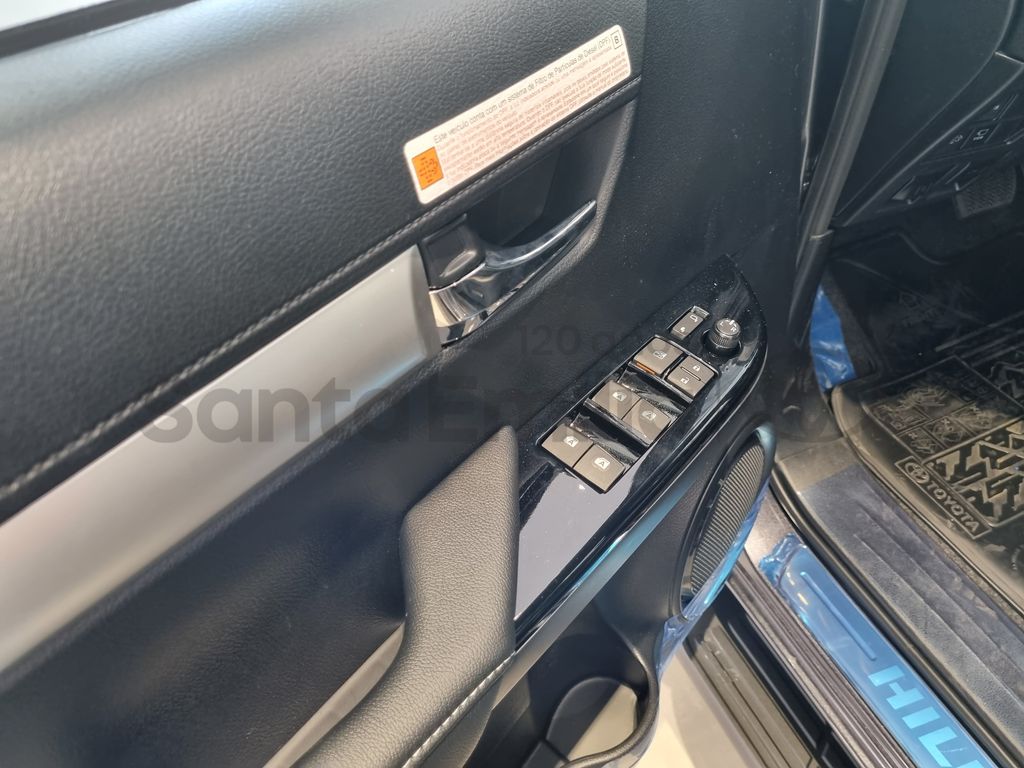 Hilux Cabine Dupla SRX 4x4 2.8 Diesel