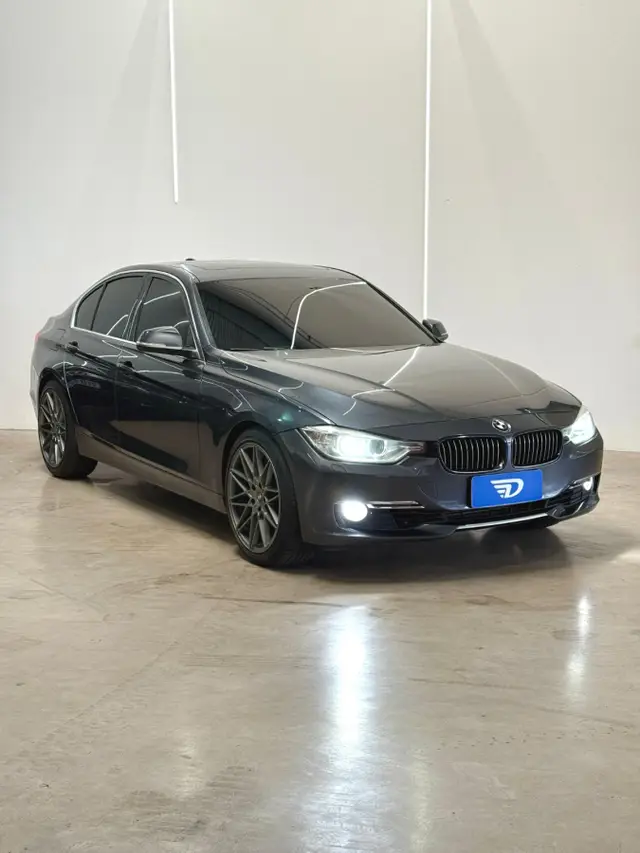 Carro BMW 328i 2013 328i Luxury (Aut)