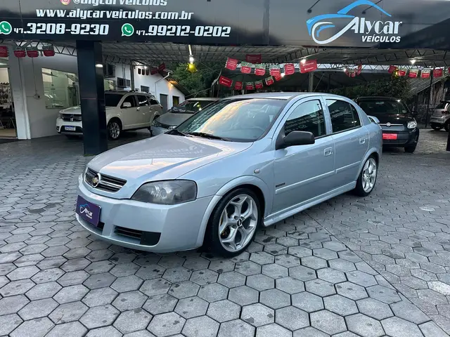 Carro Chevrolet Astra Sedan 2009 Advantage 2.0 (Flex)