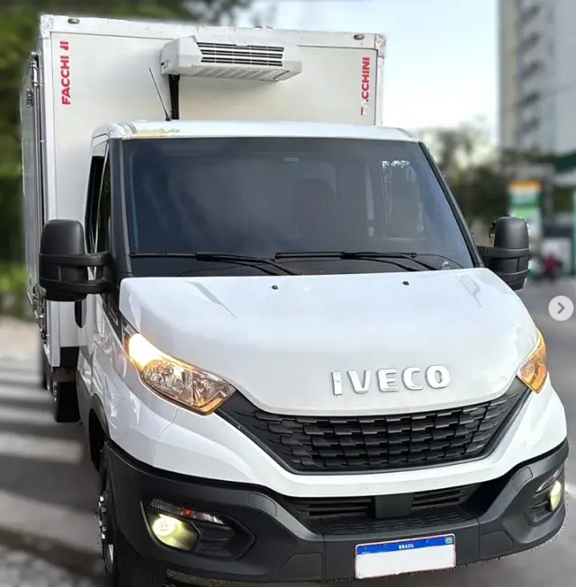 Carro Iveco Daily Chassi 2022 35-150 Curto 3.0 (Diesel)