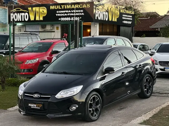 Carro Ford Focus Hatch 2015 Titanium Plus 2.0 16V PowerShift