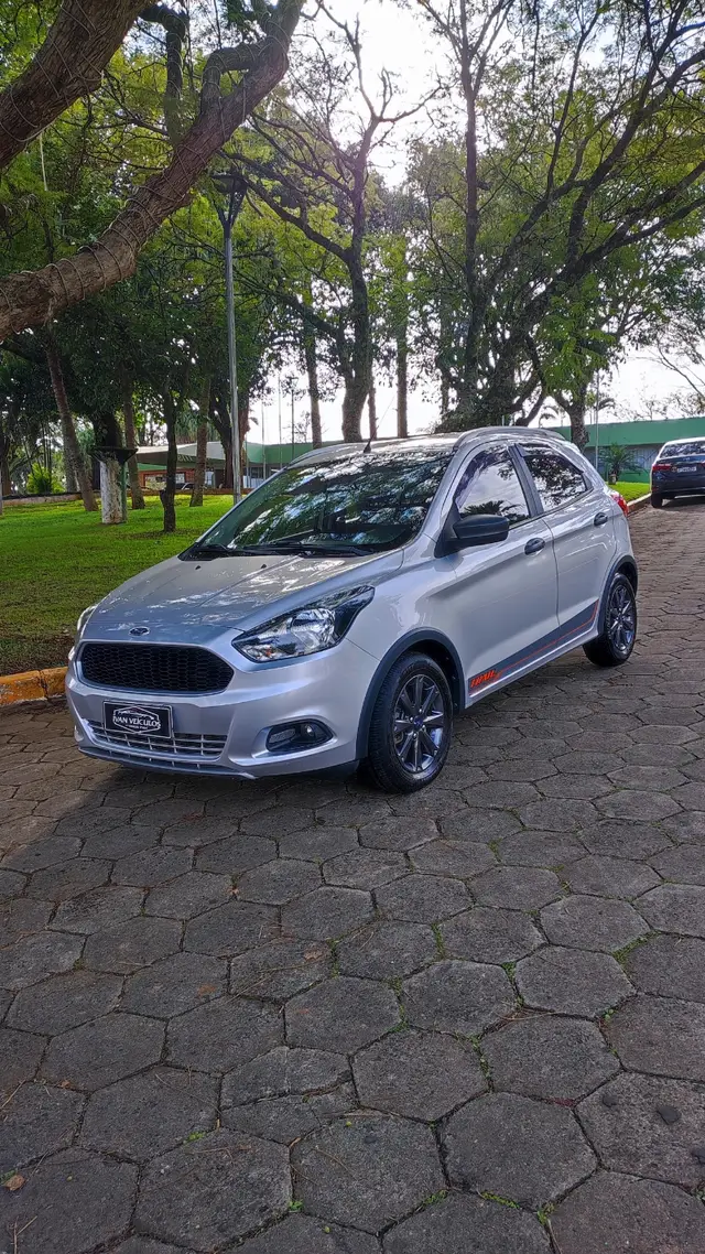 Carro Ford Ka 2018 Ka 1.5 SE Trail (Flex)