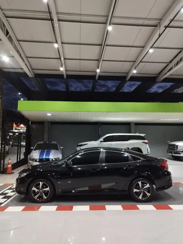 Carro Honda Civic 2017 EX 2.0 i-VTEC CVT