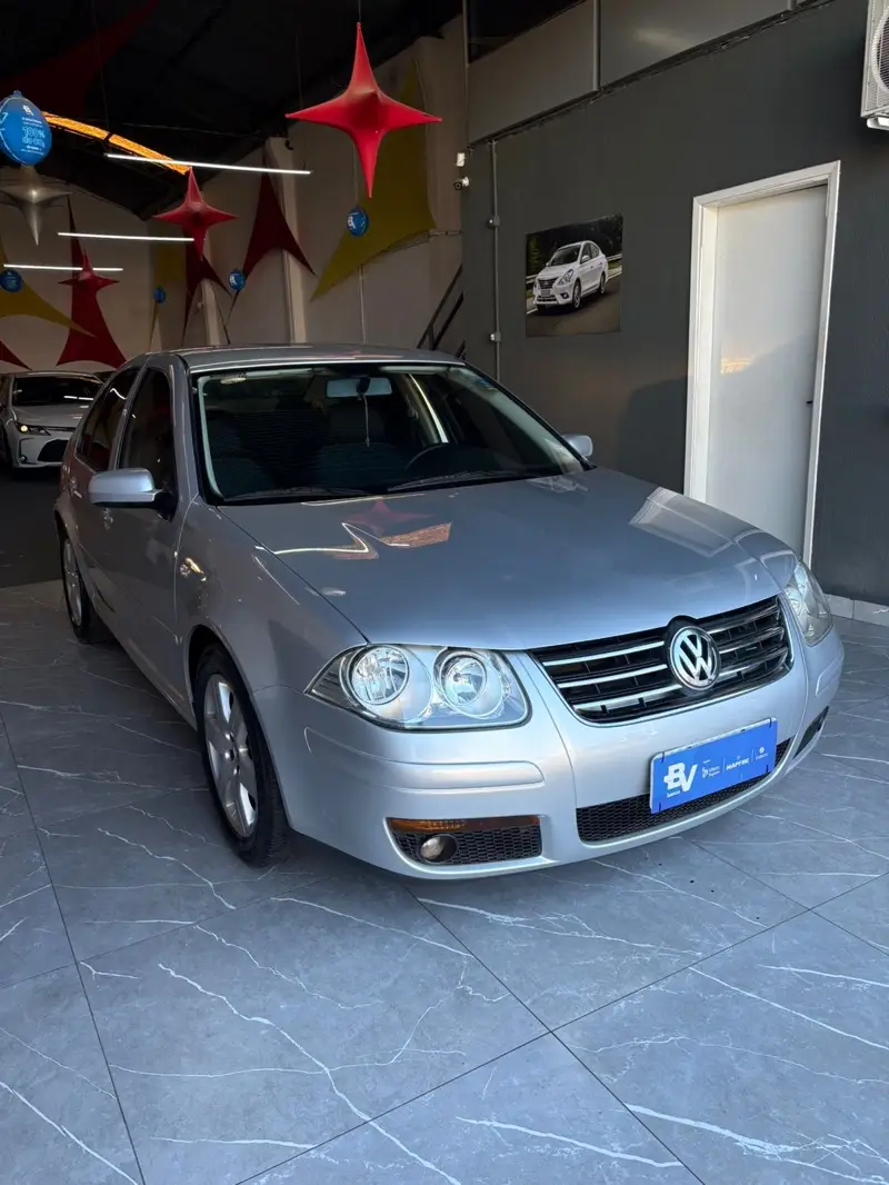 Volkswagen Bora 2.0 MI (Flex)