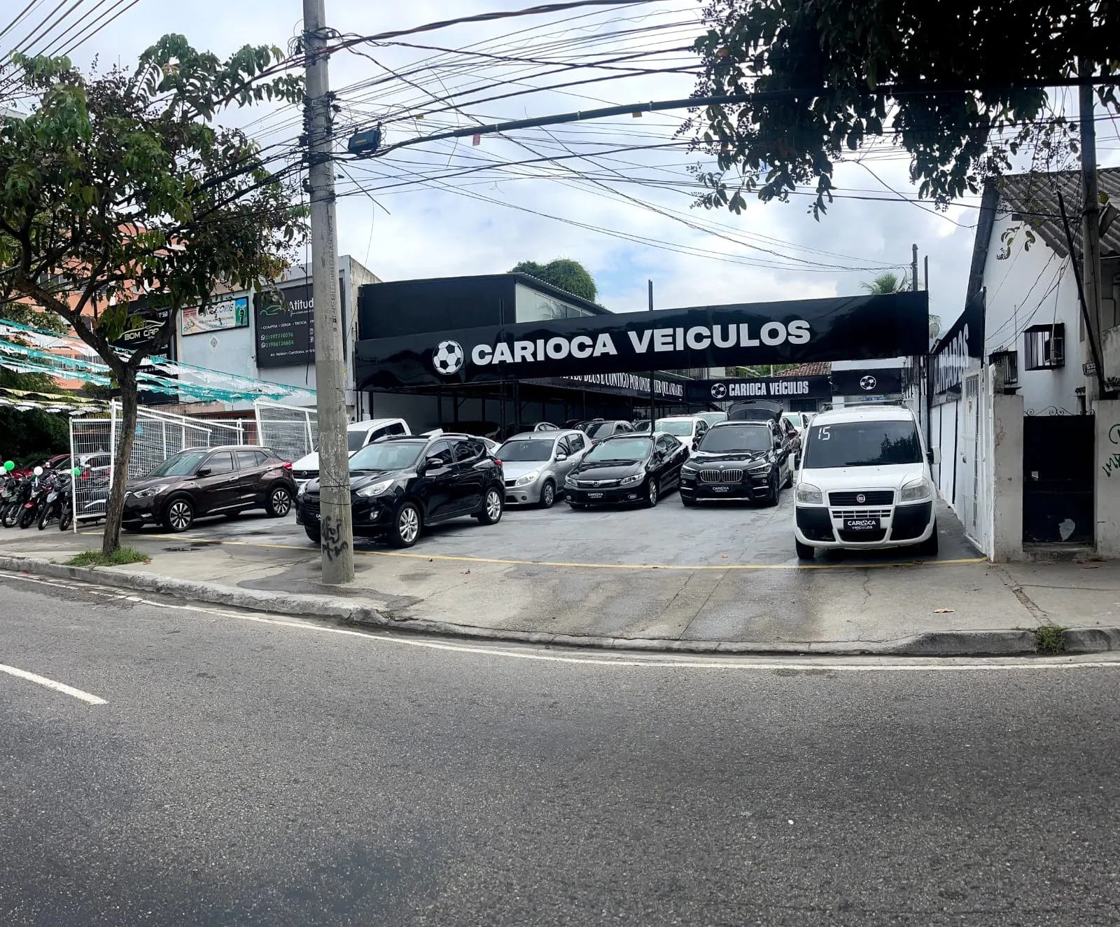 Fachada da loja Carioca Veículos - Rio de Janeiro - RJ