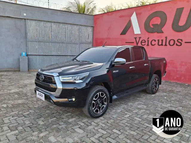 Carro Toyota Hilux Cabine Dupla 2021 SRX 2.8 TDI CD 4x4 (Aut)