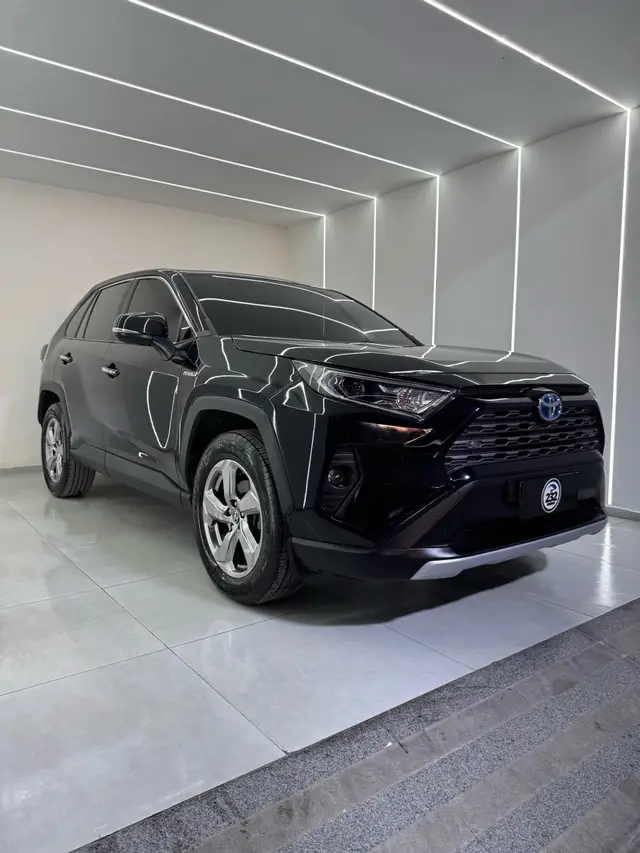 Carro Toyota RAV4 2019 S 2.5 L AWD HYBRID