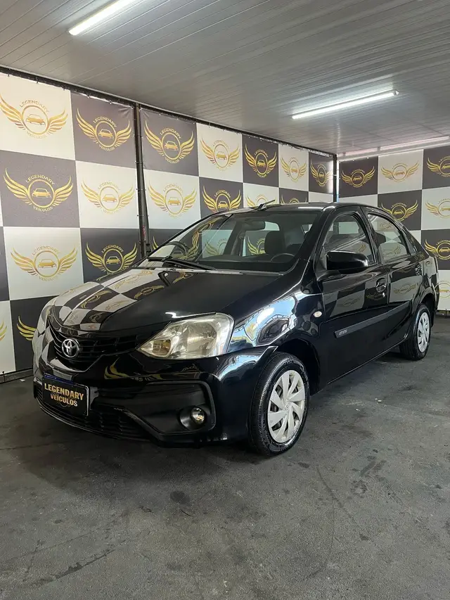 Carro Toyota Etios 2018 XS 1.5 (Aut) (Flex)
