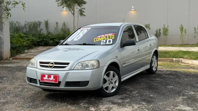 Carro Chevrolet Astra Hatch 2008 Advantage 2.0 (Flex)