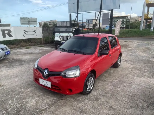 Carro Renault Clio 2015 Hatch. RN 1.0 16V