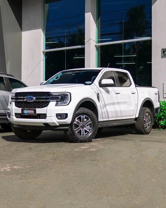 Carro Ford Ranger Cabine Dupla 2024 XLT 3.0