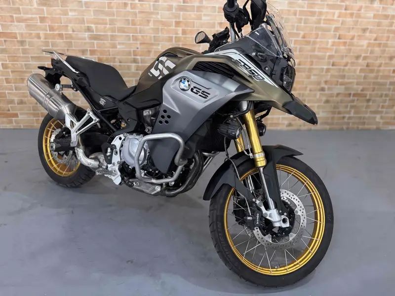 BMW Adventure Premium