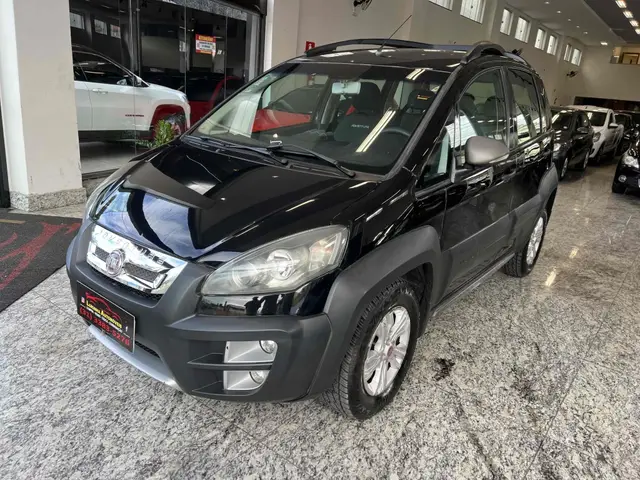 Carro Fiat Idea 2012 Adventure 1.8 16V E.TorQ (Flex)