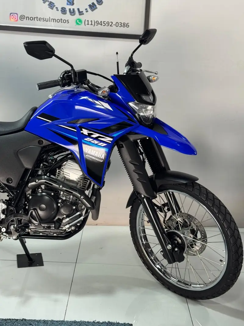 Yamaha XTZ 250 Lander ABS