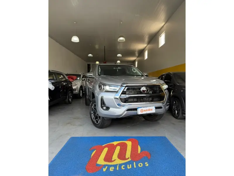 Toyota Hilux Cabine Dupla SRX 2.8 TDI CD 4x4 (Aut)