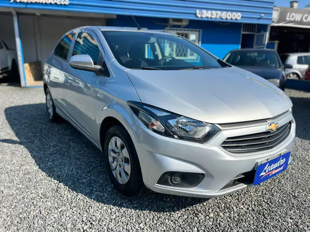 Carro Chevrolet Onix 2017 1.0 LT SPE/4
