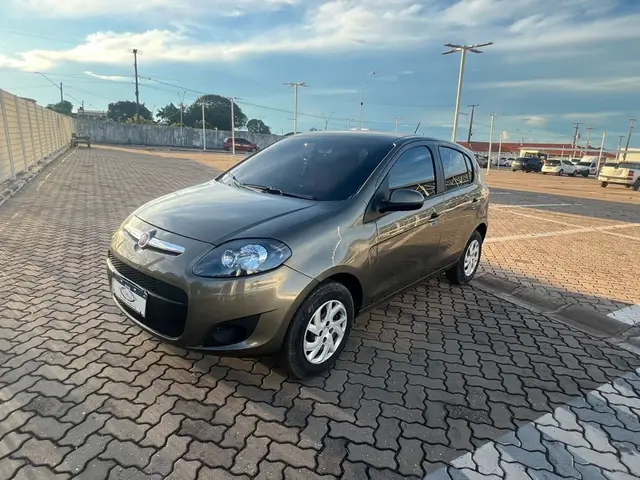 Carro Fiat Palio 2016 Attractive 1.0 Evo (Flex)