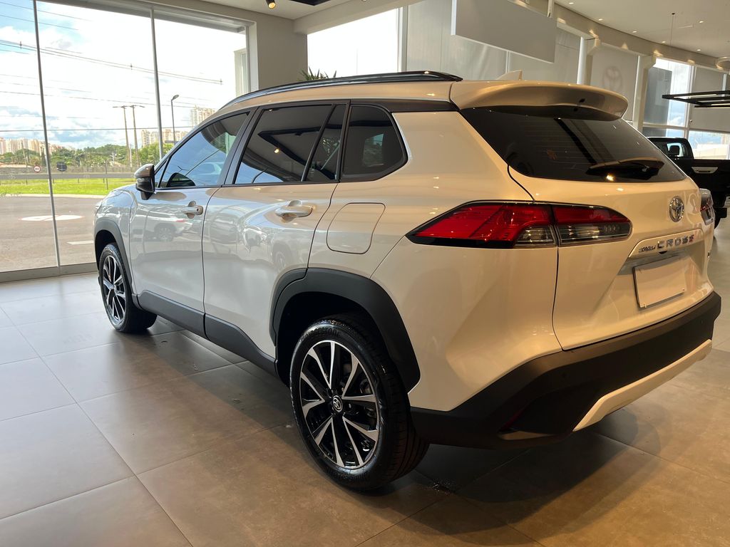 Corolla Cross XRE 2.0