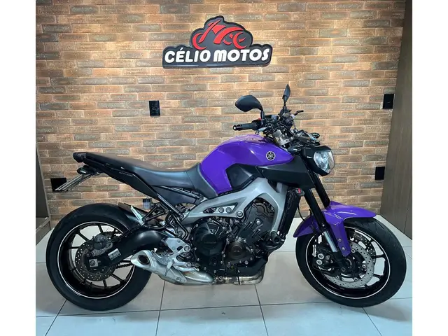 Carro Yamaha MT-09  2016 MT 09