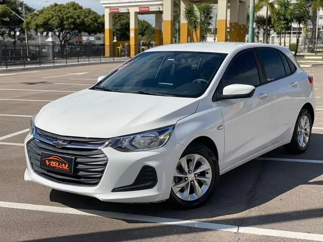 Carro Chevrolet Onix 2021 1.0 (Flex)