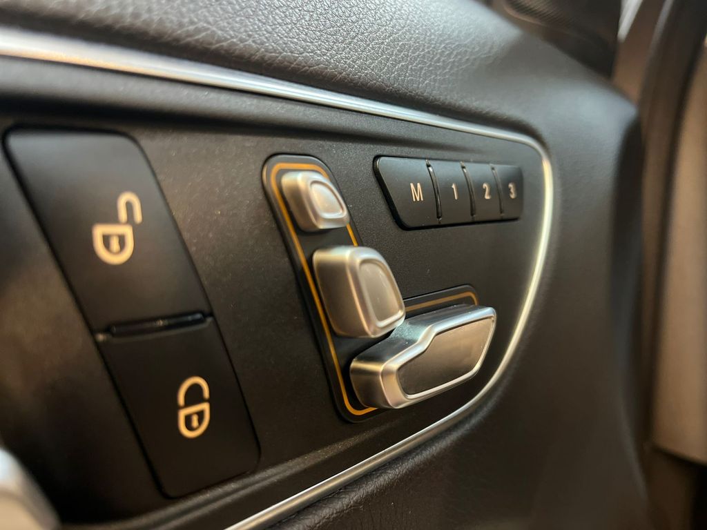 GLA 200 GLA 200 1.6 Style