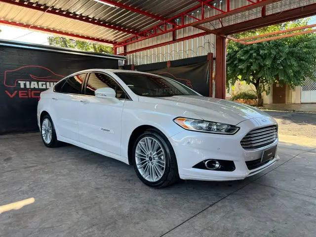 Carro Ford Fusion 2016 2.0 EcoBoost Titanium AWD (Aut)