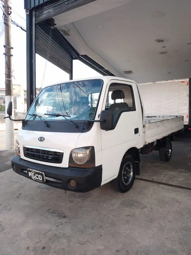 Carro Kia Bongo 2001 K-2700 4x2