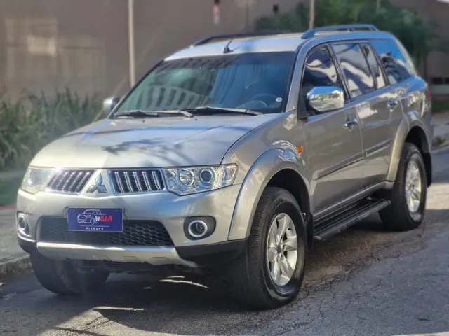 Carro Mitsubishi Pajero Dakar 2012 3.2 HPE 4WD (aut)