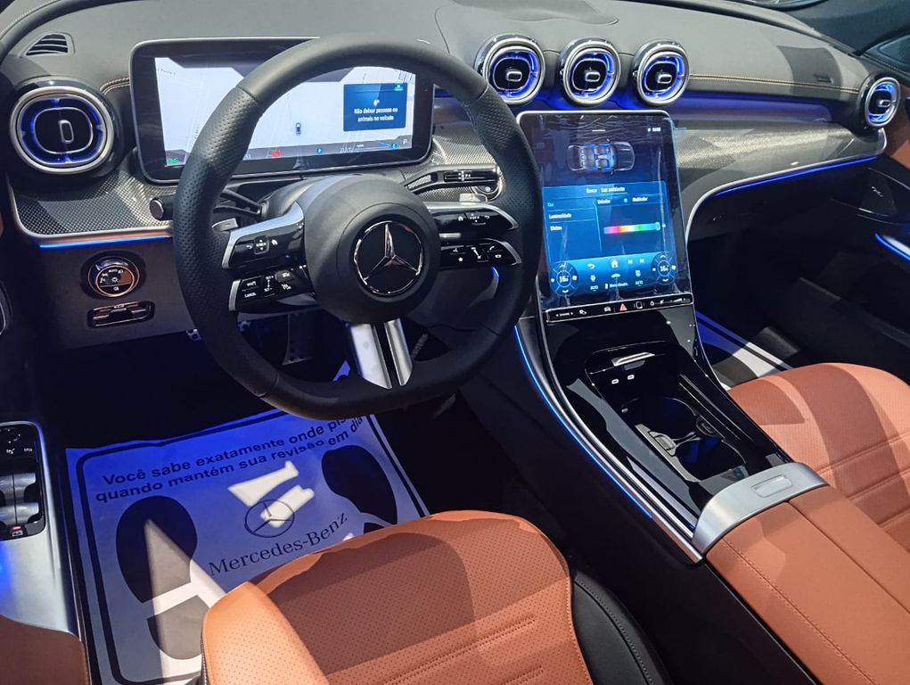 C 200 AMG AMG Line EQ Boost 1.5 (Aut)