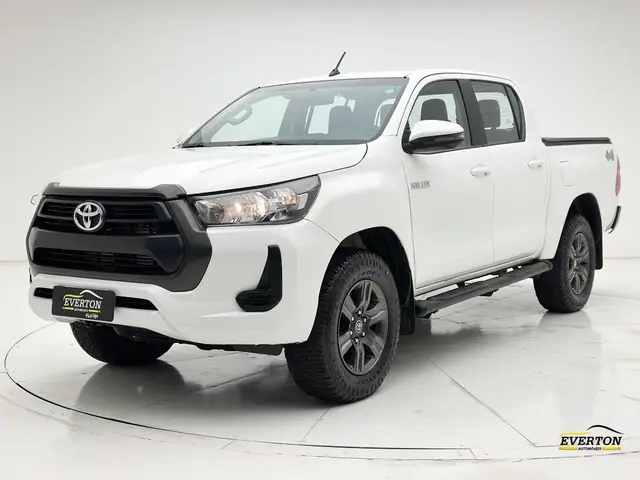 Carro Toyota Hilux Cabine Dupla 2022 STD Power Pack 2.8 TDI CD 4x4