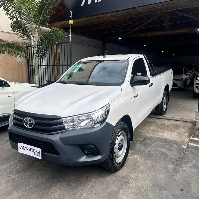 Carro Toyota Hilux Cabine Simples 2024 4x4 2.8 Diesel