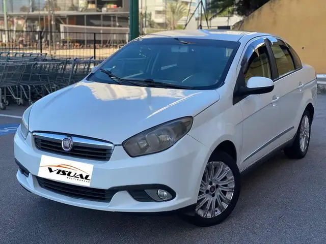 Carro Fiat Grand Siena 2016 Essence 1.6 16V (Flex)