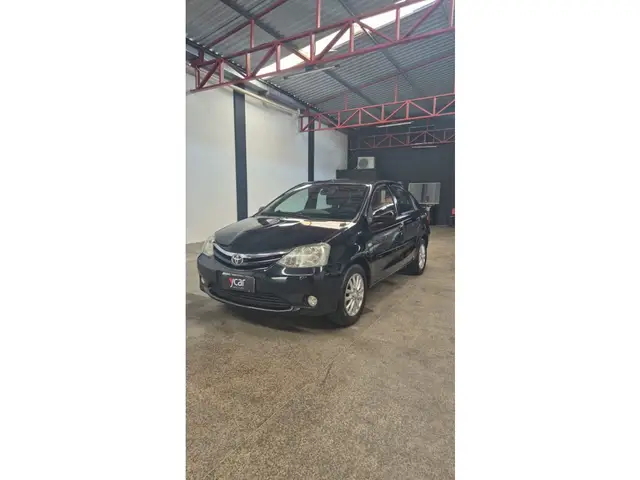 Carro Toyota Etios 2013 XLS 1.5 (Flex)
