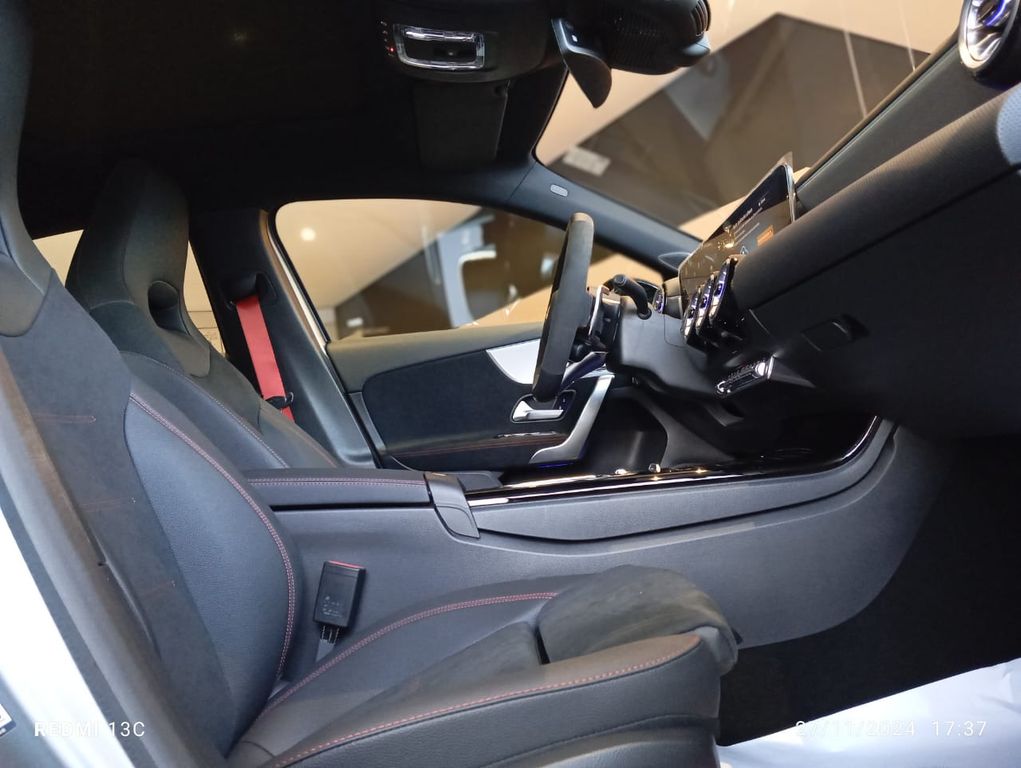 A 45 AMG S 2.0 Turbo 4Matic (Aut)