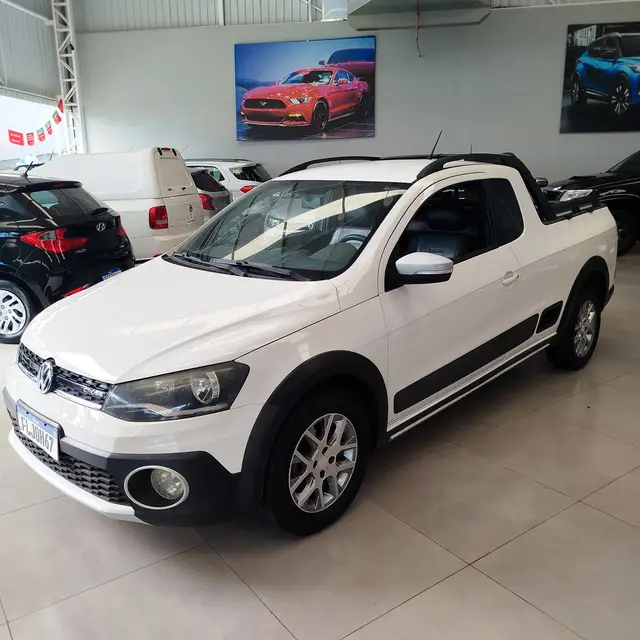 Carro Volkswagen Saveiro 2014 Cross 1.6 (Flex) (cab. estendida)