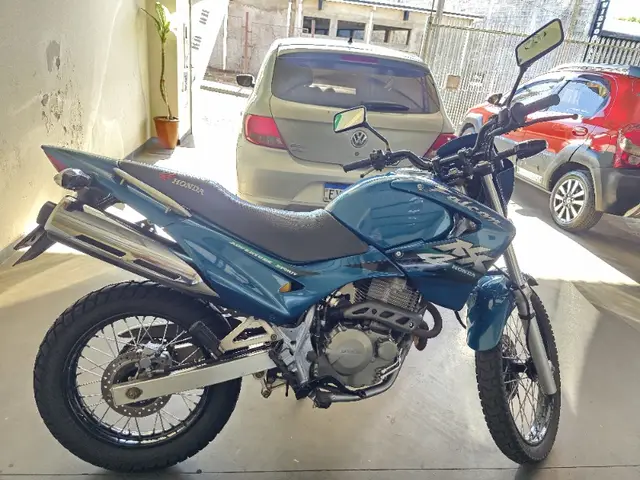 Carro Honda NX 4 Falcon 2001 400