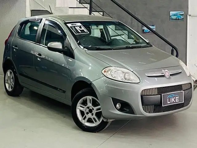 Carro Fiat Palio Weekend 2014 Attractive 1.4 8V (Flex)