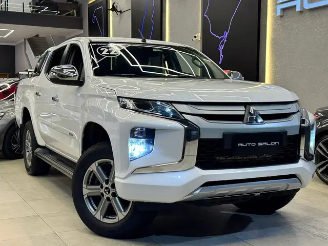 Carro Mitsubishi L200 Triton Sport 2022 HPE 2.4 DID-H 4x4 (Aut)