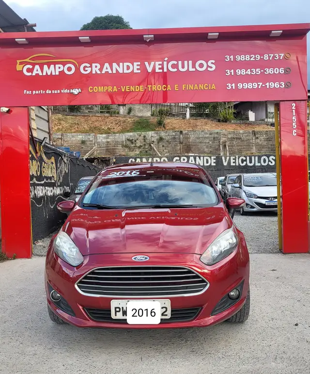 Carro Ford Fiesta Hatch 2016 1.6 (Flex)