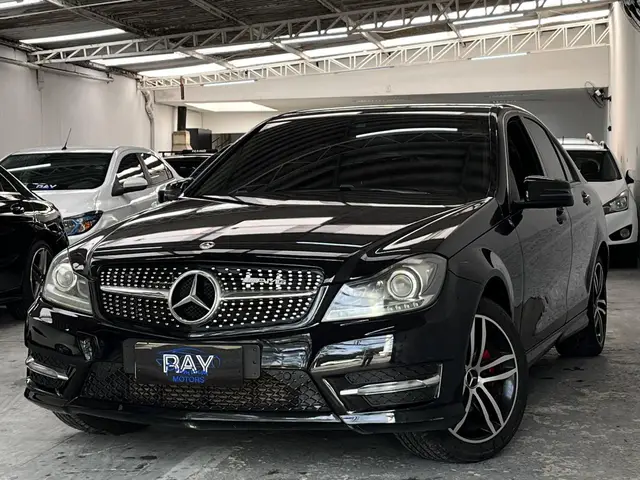 Carro Mercedes-Benz Classe C 2014 C 250 Sport Avantgarde 1.8 CGI Turbo