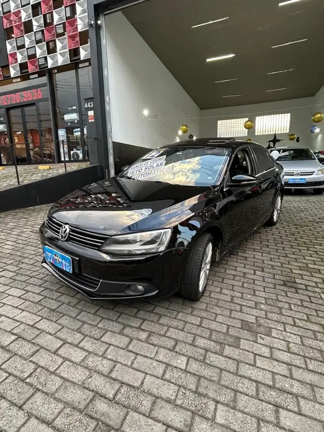 Carro Volkswagen Jetta 2012 2.0 TSI Highline DSG